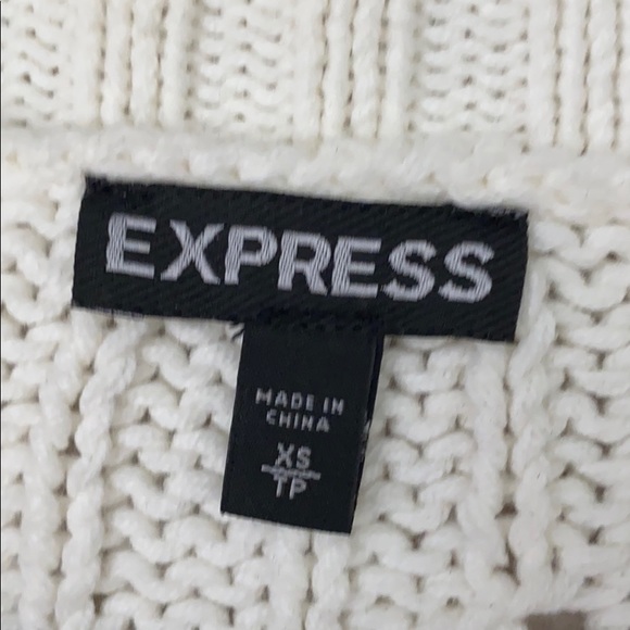 Express Sweater - Picture 5 of 5